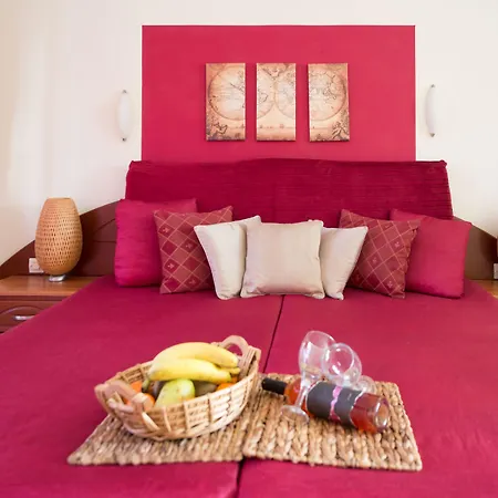 Apartmanhotel Damia Apts 2*