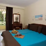 מלון דירות Damia Apts