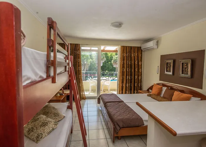 Damia Apts
