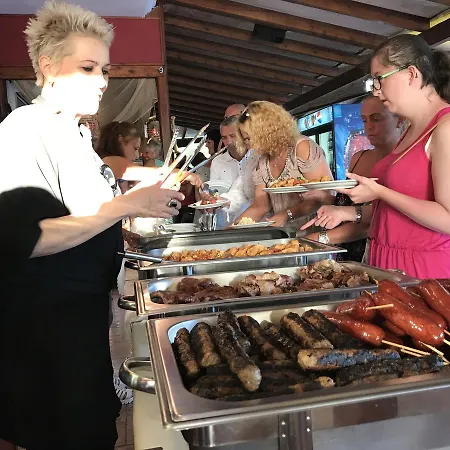 公寓式酒店 Damia Apts 斯达林