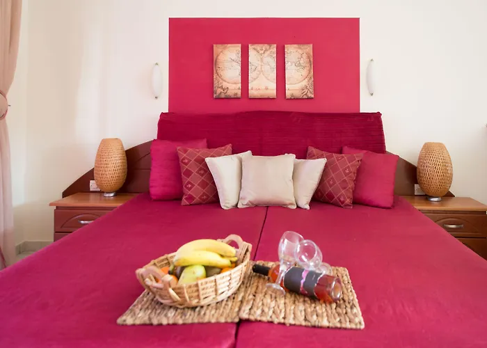 Apartmanhotel Damia Apts 2*