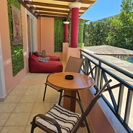 Damia Apts Aparthotel Sidárion
