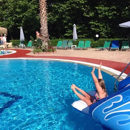 Aparthotel Damia Apts Sidari (Corfu)